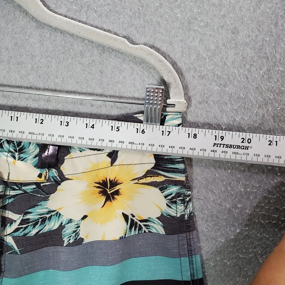 Palmwave Men Swimwear 34‎ Gray Floral Board Shorts Surf